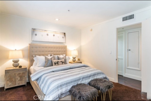 1819 Holmby Avenue, Los Angeles CA: https://media.crmls.org/medias/a9130d49-a1f8-4072-ac0c-05ae4e3cd148.jpg