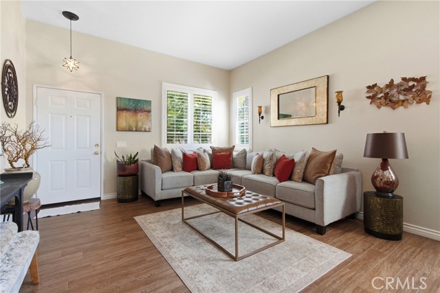 Detail Gallery Image 5 of 71 For 43071 Maidstone Ct, Temecula,  CA 92592 - 3 Beds | 2 Baths