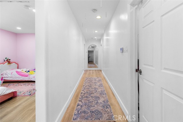Detail Gallery Image 10 of 56 For 6608 Saint Clair Ave, North Hollywood,  CA 91606 - 4 Beds | 3 Baths