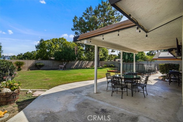 Detail Gallery Image 22 of 27 For 7804 Revelstoke Way, Bakersfield,  CA 93309 - 3 Beds | 2 Baths
