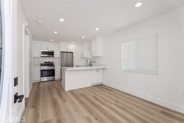 Detail Gallery Image 2 of 25 For 9251 Parliament Ave, Westminster,  CA 92683 - 1 Beds | 1 Baths