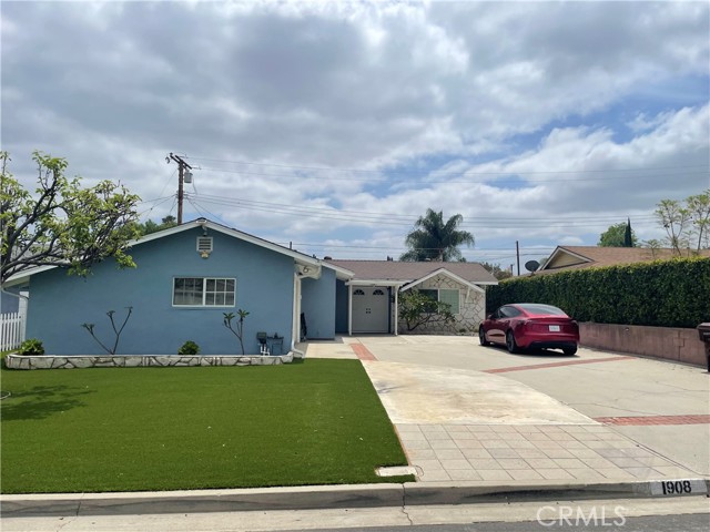 1908 Glenstone Avenue, Hacienda Heights CA: https://media.crmls.org/medias/a91436f4-de4b-46b8-88a1-2618d3e94040.jpg