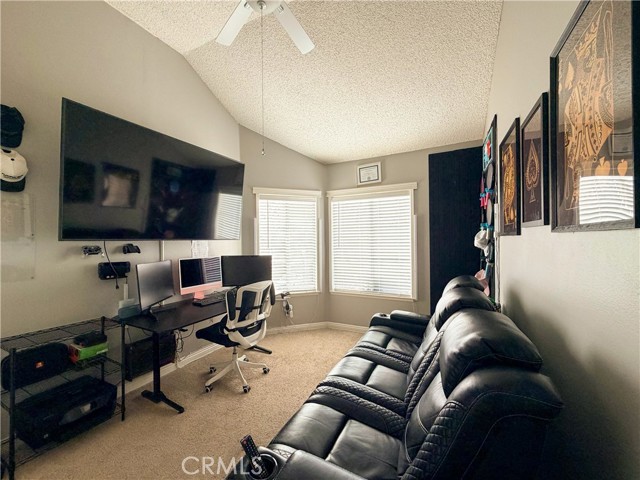 Detail Gallery Image 15 of 28 For 23921 Del Monte #34,  Valencia,  CA 91355 - 2 Beds | 2 Baths