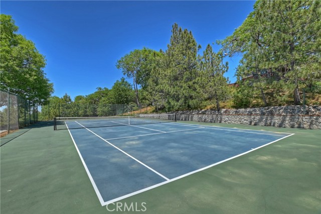 Detail Gallery Image 69 of 73 For 1621 Lupin Rd, Lake Arrowhead,  CA 92352 - 7 Beds | 7/2 Baths