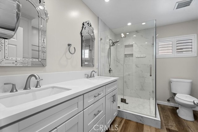 Detail Gallery Image 14 of 19 For 6421 Gaviota Ave, Lake Balboa,  CA 91406 - 3 Beds | 2 Baths