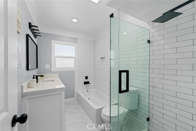 8460 Truxton Avenue, Los Angeles CA: https://media.crmls.org/medias/a9170bda-4fa5-4b87-baca-d271c54605c6.jpg