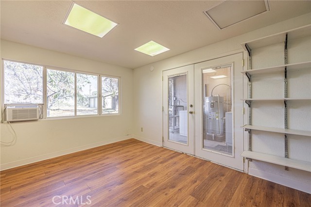 Detail Gallery Image 17 of 34 For 4819 Columbia Way, Lancaster,  CA 93536 - 2 Beds | 1/1 Baths