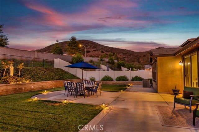 Detail Gallery Image 15 of 21 For 35775 Garrano Ln, Fallbrook,  CA 92028 - 3 Beds | 3 Baths