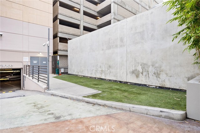 Detail Gallery Image 35 of 42 For 801 S Grand Ave #1404,  Los Angeles,  CA 90017 - 1 Beds | 1 Baths