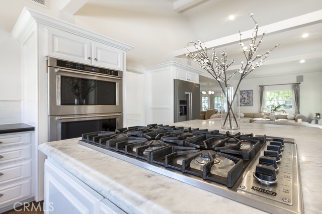 Detail Gallery Image 20 of 38 For 15253 Sutton St, Sherman Oaks,  CA 91403 - 3 Beds | 2/1 Baths