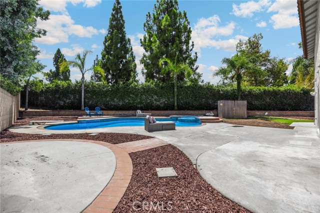 Detail Gallery Image 27 of 61 For 754 Stanford Cir, Placentia,  CA 92870 - 6 Beds | 4 Baths
