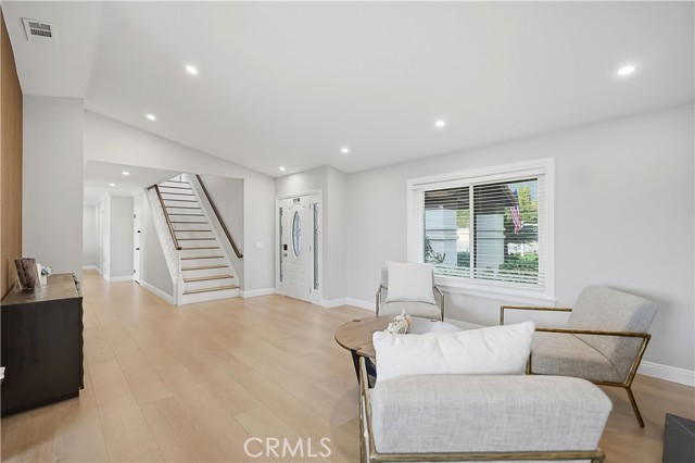 Detail Gallery Image 2 of 55 For 8093 Banyan, Rancho Cucamonga,  CA 91701 - 4 Beds | 2/1 Baths