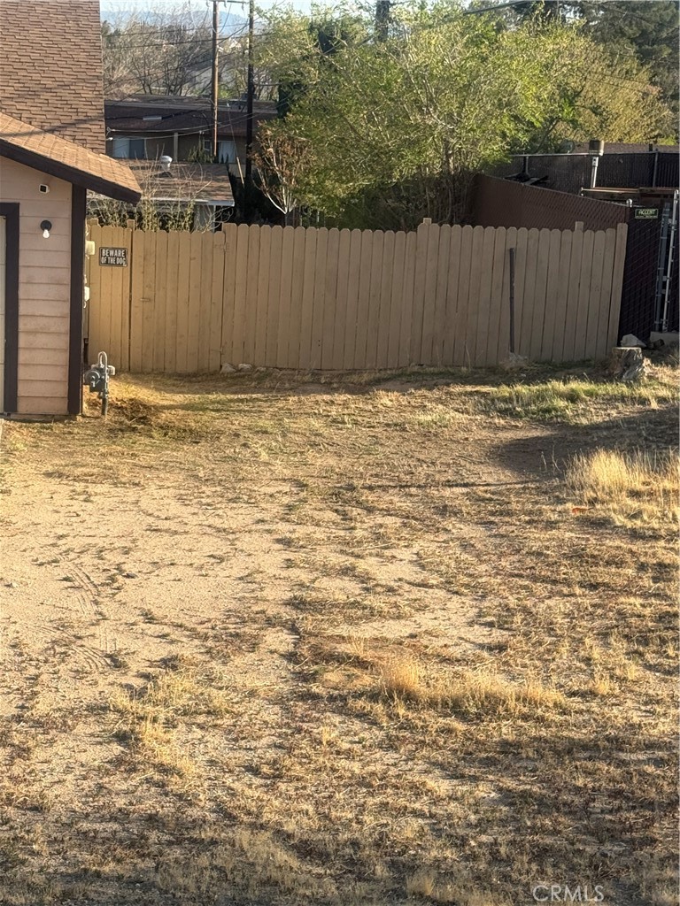 https://media.crmls.org/medias/a91a5532-83bb-42b4-be3c-d782e4863ad4.jpg?preset=X-Large