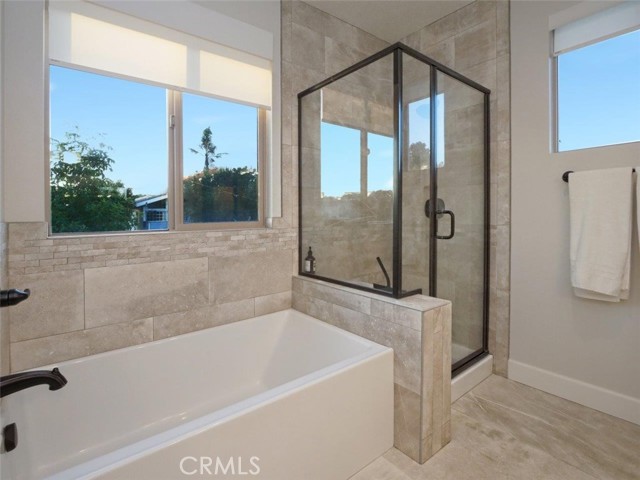 Deep tub and large shower