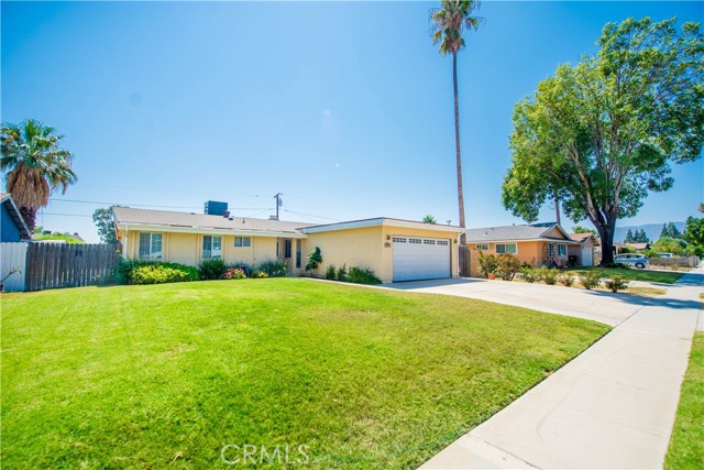 1085 Normandy Terrace, Corona, CA 92878