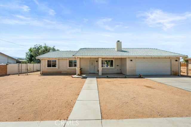 22393 Lone Eagle Road, Apple Valley CA: https://media.crmls.org/medias/a91ab0bc-287a-44a5-9914-b7d6cbc5fd07.jpg