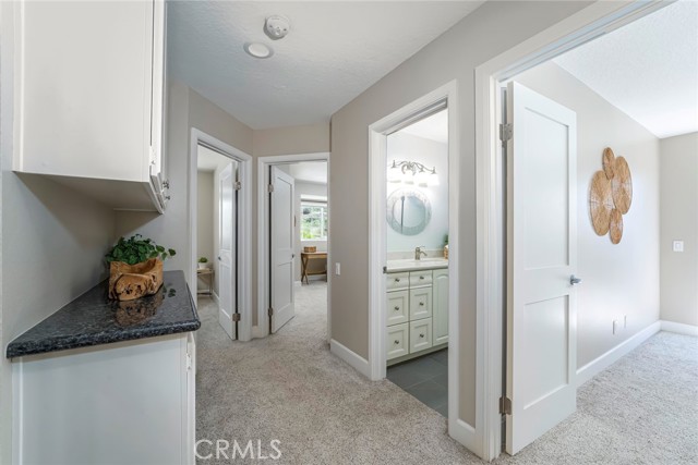 Image 29 of 63 For 3 Taylor Place