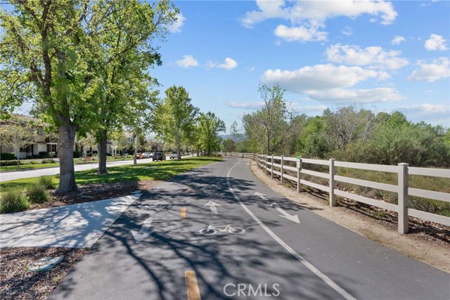 Detail Gallery Image 38 of 48 For 24019 Amphora, Valencia,  CA 91354 - 2 Beds | 2 Baths