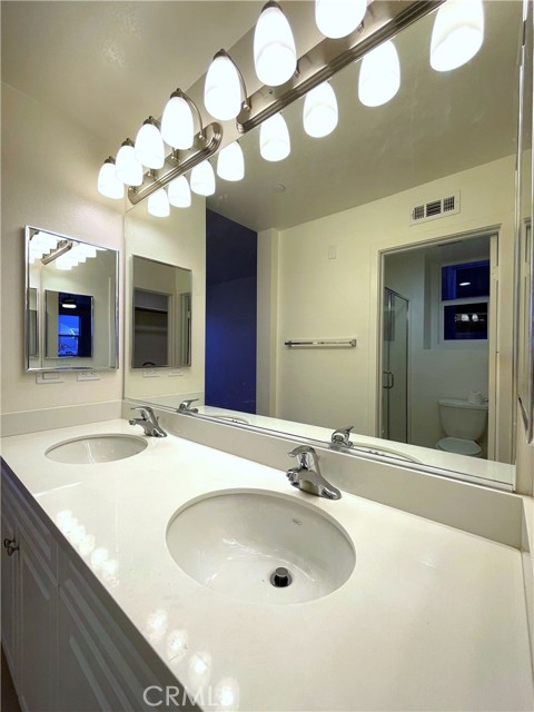 Detail Gallery Image 9 of 11 For 8872 Maple #H,  Montclair,  CA 91763 - 3 Beds | 2/1 Baths