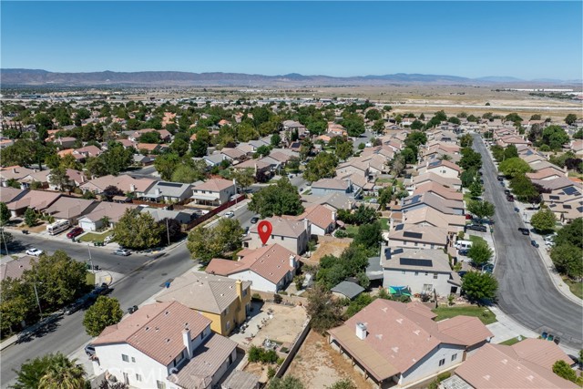 1721 W Ave H-4, Lancaster CA: https://media.crmls.org/medias/a91e3491-fd89-4d3d-a235-8161198f249b.jpg