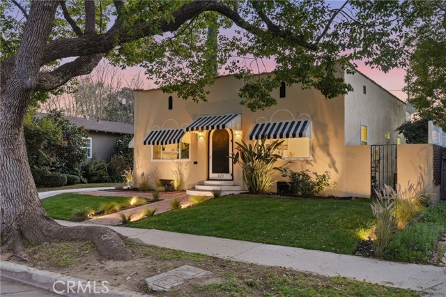 Detail Gallery Image 5 of 58 For 829 N Valley, Burbank,  CA 91505 - 2 Beds | 2 Baths