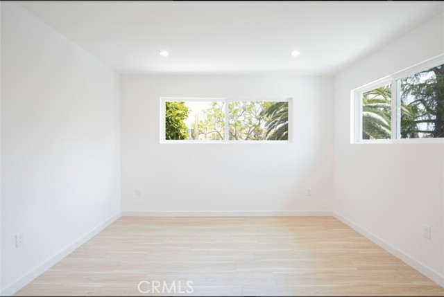 Detail Gallery Image 21 of 35 For 1346 N Stanley Ave #1,  Los Angeles,  CA 90046 - 4 Beds | 4/1 Baths