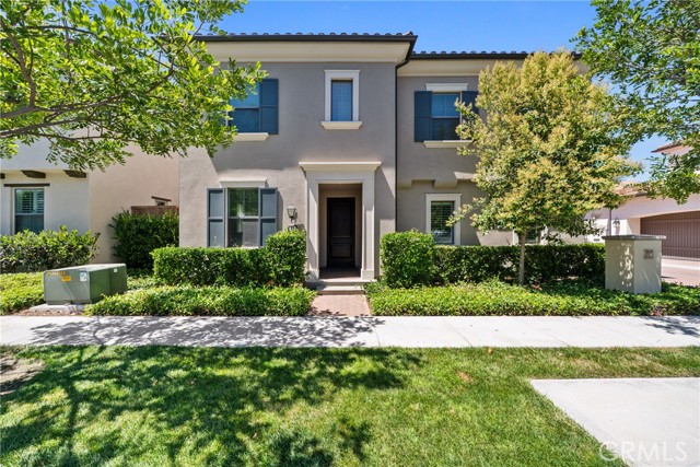 Detail Gallery Image 1 of 32 For 82 Meander St, Irvine,  CA 92620 - 4 Beds | 3/1 Baths