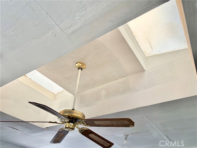 Detail Gallery Image 38 of 48 For 5209 Sylmar Ave, Sherman Oaks,  CA 91401 - 2 Beds | 2 Baths