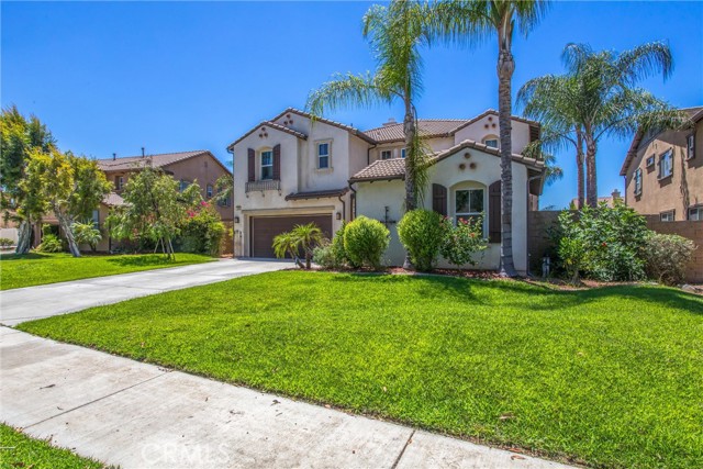 Detail Gallery Image 4 of 40 For 1639 Tivoli St, Redlands,  CA 92374 - 5 Beds | 3 Baths