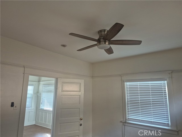 5856 South Olive photo 10