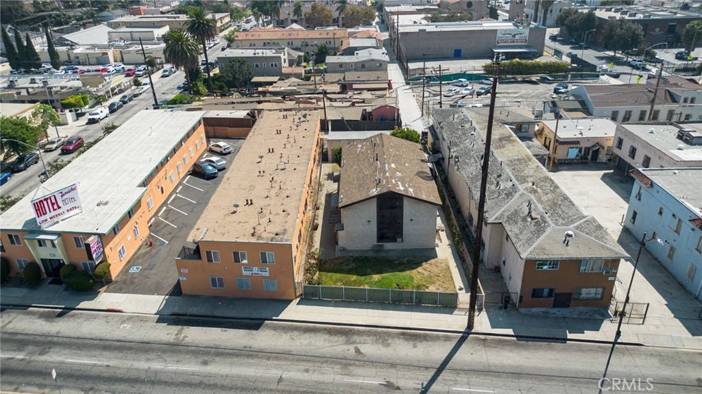 MLS #OC25222143 image #46