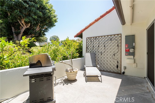 Detail Gallery Image 19 of 33 For 2012 Baja, Newport Beach,  CA 92660 - 3 Beds | 2 Baths