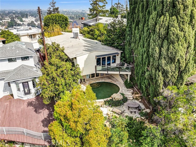 Detail Gallery Image 25 of 27 For 3830 Buena Park Dr, Studio City,  CA 91604 - 3 Beds | 3 Baths