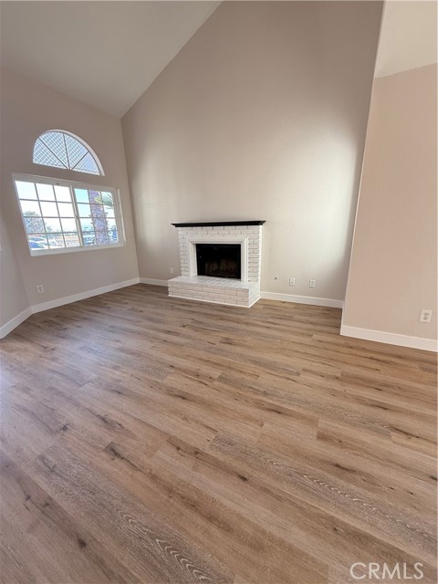 Detail Gallery Image 5 of 19 For 17020 Micallef St, Fontana,  CA 92336 - 4 Beds | 2/1 Baths
