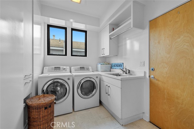 Detail Gallery Image 48 of 51 For 1635 19th St, Manhattan Beach,  CA 90266 - 6 Beds | 4 Baths