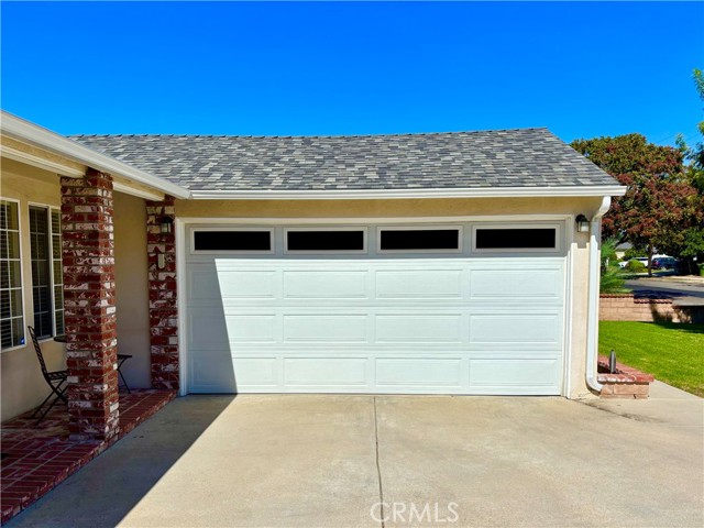 8101 Jellico Avenue photo 4