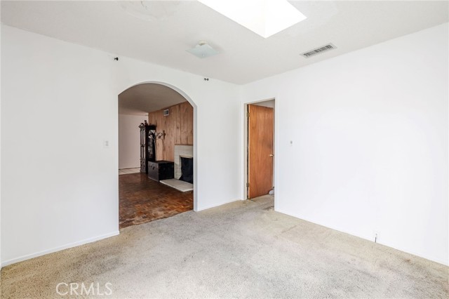 Detail Gallery Image 7 of 14 For 1839 N Taper Ave, San Pedro,  CA 90731 - 4 Beds | 2 Baths