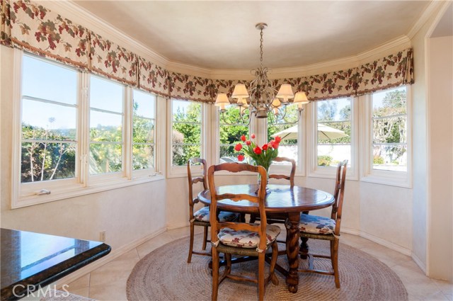 Breakfast dining nook off kitchen.