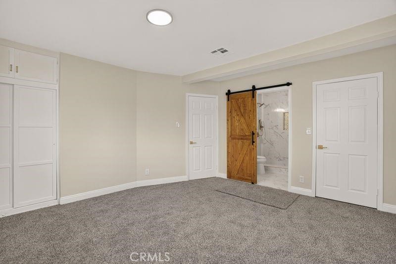 https://media.crmls.org/medias/a92750f5-6cd8-450a-9b7b-59b67be5cfdb.jpg?preset=X-Large