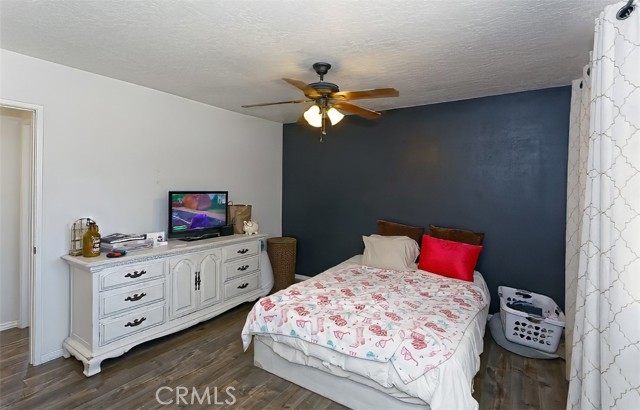 Detail Gallery Image 15 of 26 For 21110 Multnomah Rd, Apple Valley,  CA 92308 - 3 Beds | 2 Baths