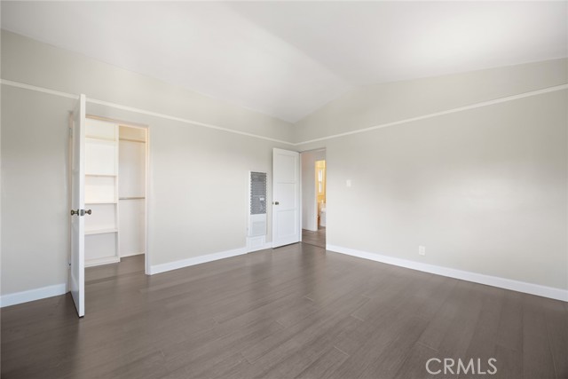 Detail Gallery Image 6 of 31 For 1620 Ina Dr, Glendale,  CA 91206 - 3 Beds | 1/1 Baths