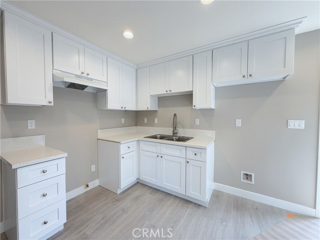 Detail Gallery Image 9 of 10 For 621 Leonard Ave #B,  Los Angeles,  CA 90022 - 2 Beds | 1 Baths