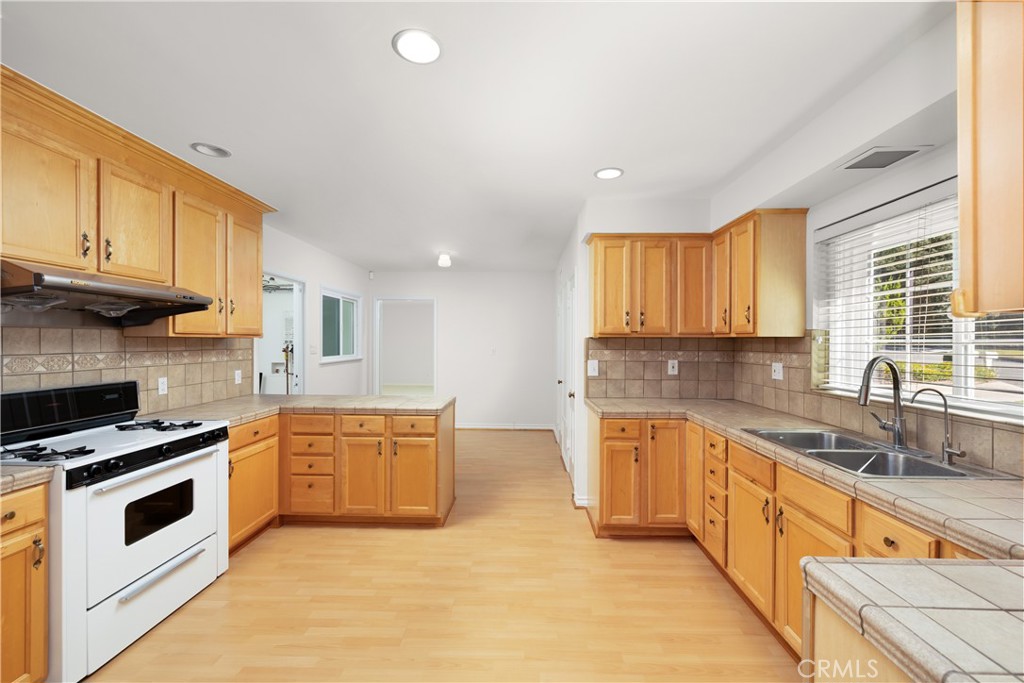 MLS #AR25243651 image #11