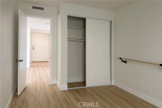 Detail Gallery Image 22 of 35 For 14530 Benefit #102,  Sherman Oaks,  CA 91403 - 2 Beds | 2 Baths