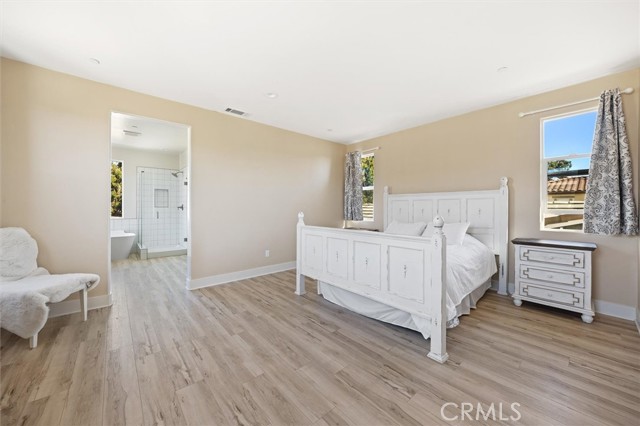 Detail Gallery Image 12 of 19 For 3898 Hayfield, San Luis Obispo,  CA 93401 - 3 Beds | 3 Baths