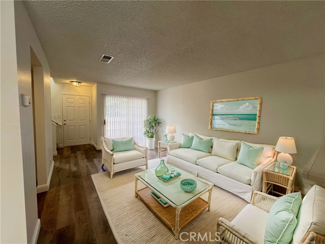 Detail Gallery Image 1 of 1 For 3101 Plaza Del Amo #72,  Torrance,  CA 90503 - 2 Beds | 2/1 Baths