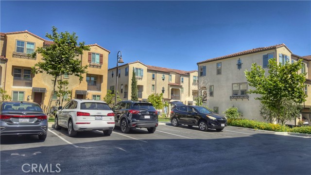 plenty parking spaces in the community