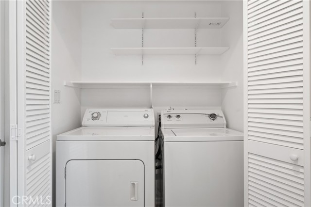 2426 Watermarke Pl, Irvine CA: https://media.crmls.org/medias/a92bba7f-eaf5-4a77-be6e-0ed7de4a3b4c.jpg