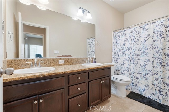 Detail Gallery Image 40 of 57 For 3725 W Clinton, Visalia,  CA 93291 - 4 Beds | 2/1 Baths