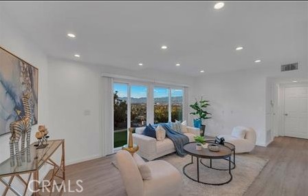 3728 Berry Drive, Studio City CA: https://media.crmls.org/medias/a92c34e8-6437-4fcd-b8ad-d7bc1168edc4.jpg
